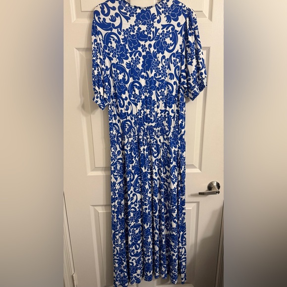 Boden Blue and White Floral Midi Knit Dress - Picture 9 of 9